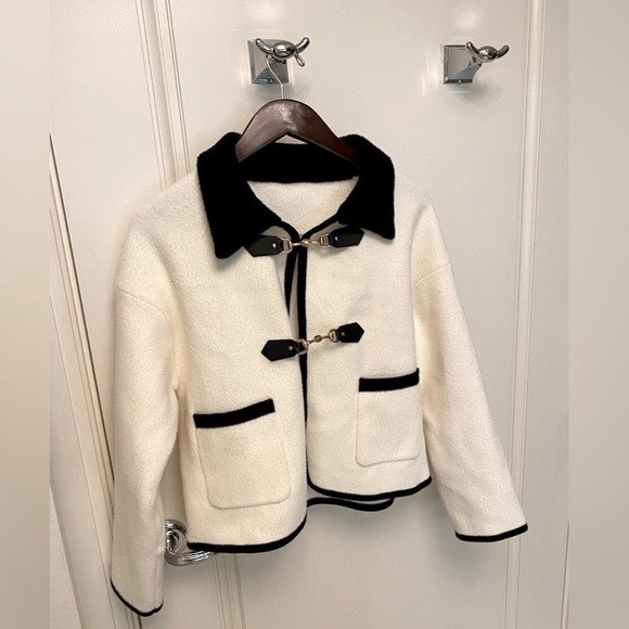 Cute knit winter jacket NWOT - Picture 4 of 7